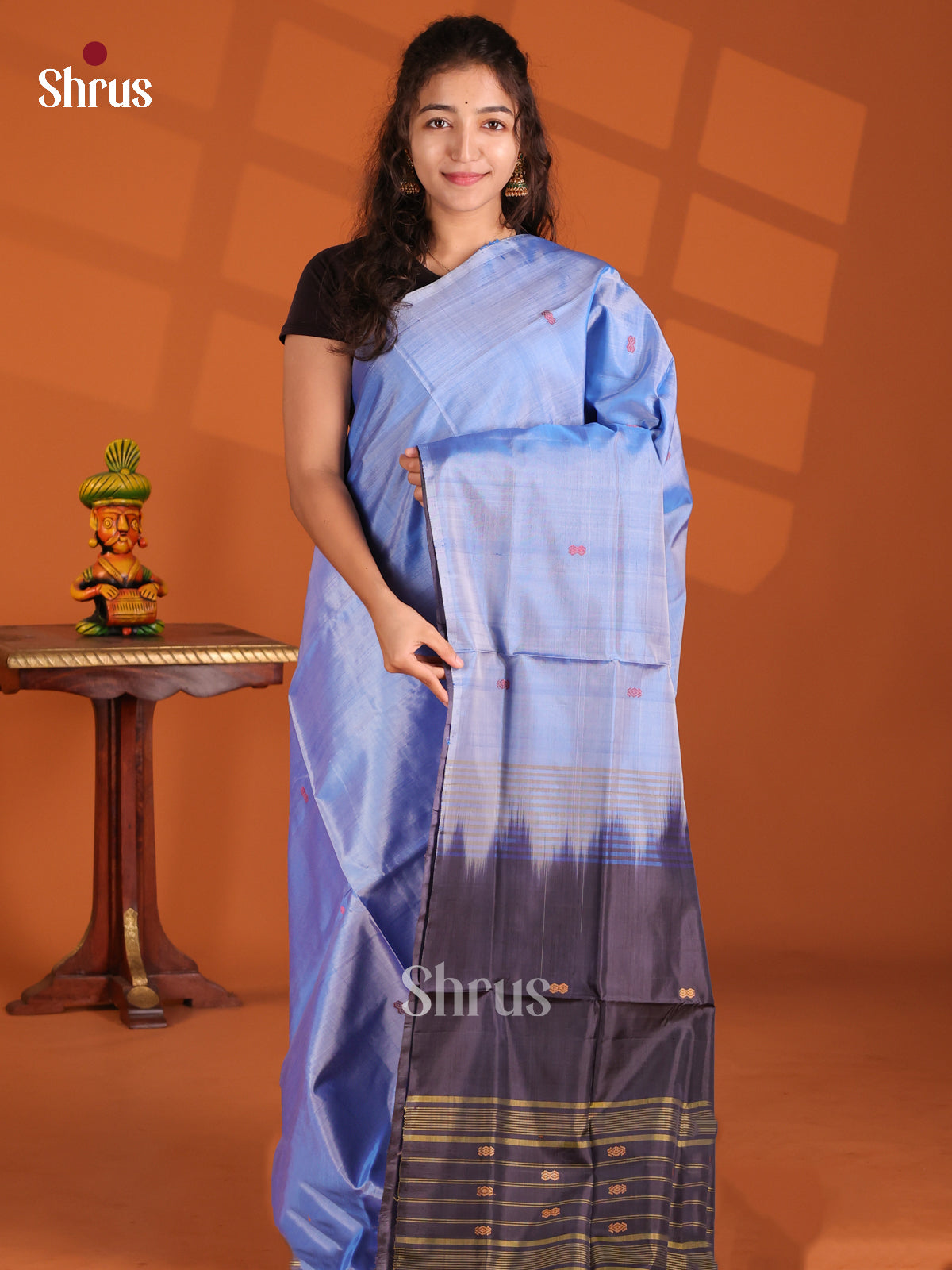 DES31156- Banana Pith Saree - Shop on Shrus.com