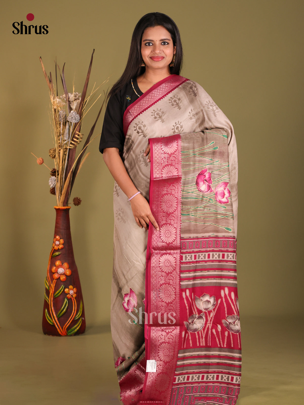 Grey & Maroon- Semi Dola silk Saree - Shop on Shrus.com
