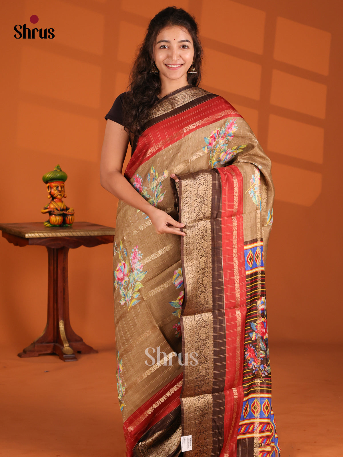 DFS02221 - Jute Print Saree - Shop on Shrus.com