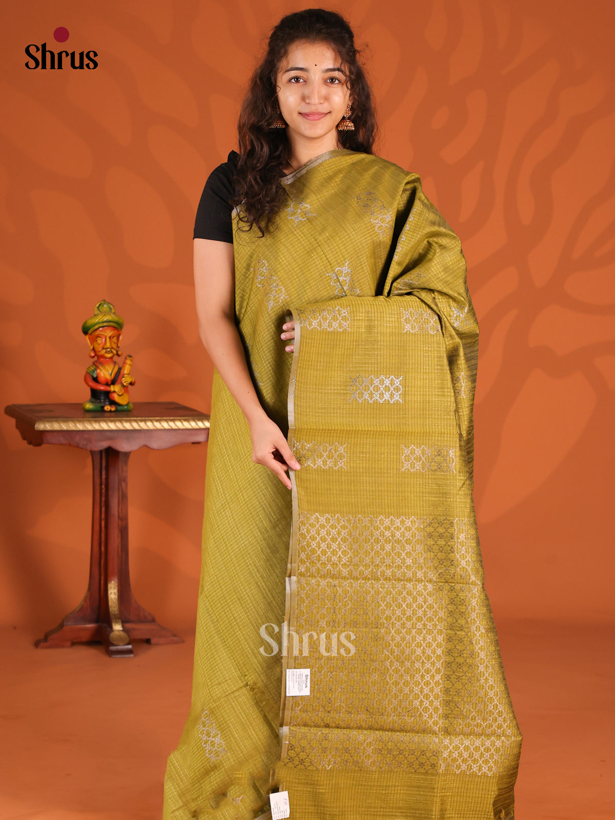 Mathulir Green- Semi Jute Saree - Shop on Shrus.com