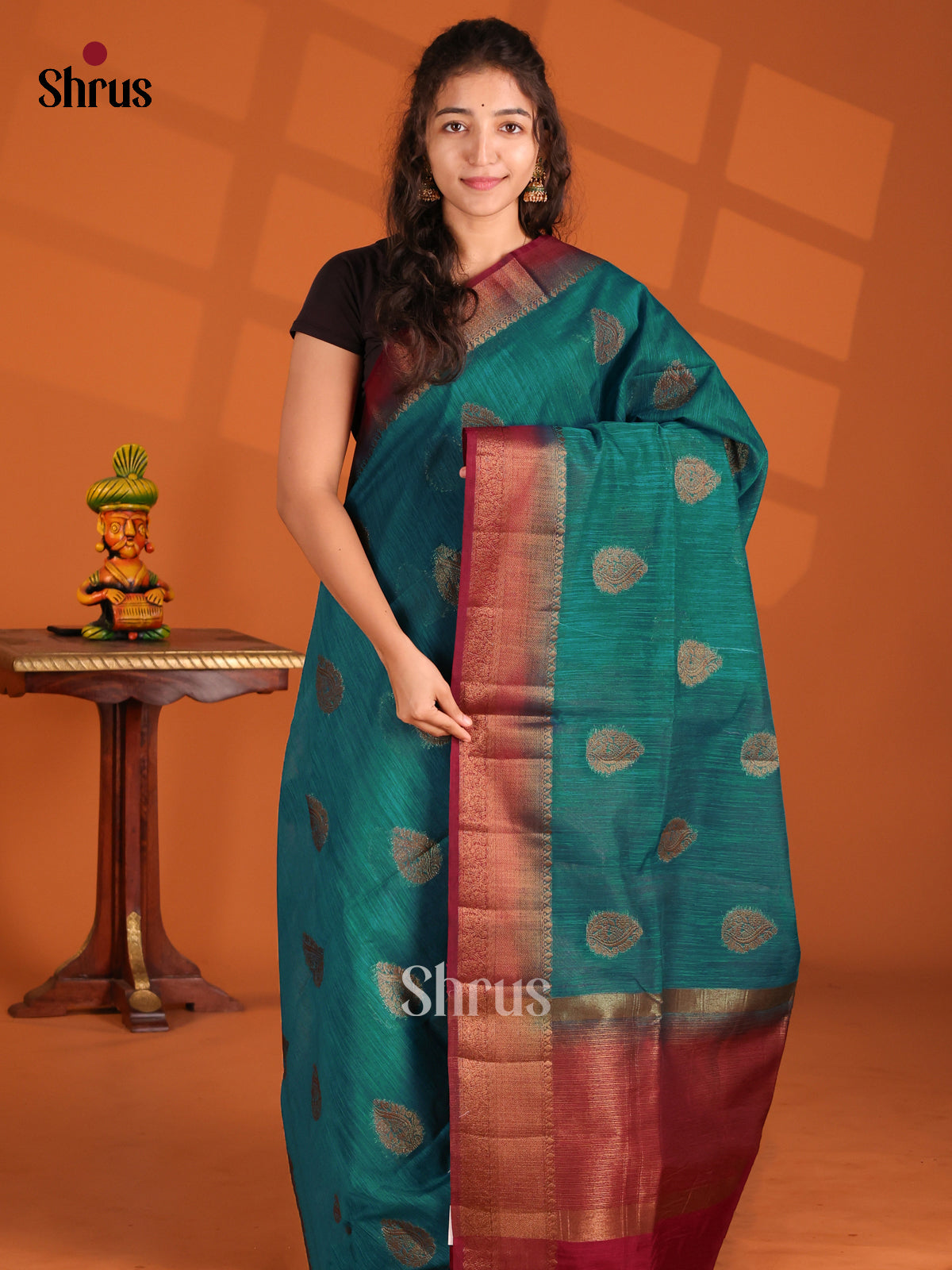 Peacock Green & Maroon- Semi Jute Saree - Shop on Shrus.com