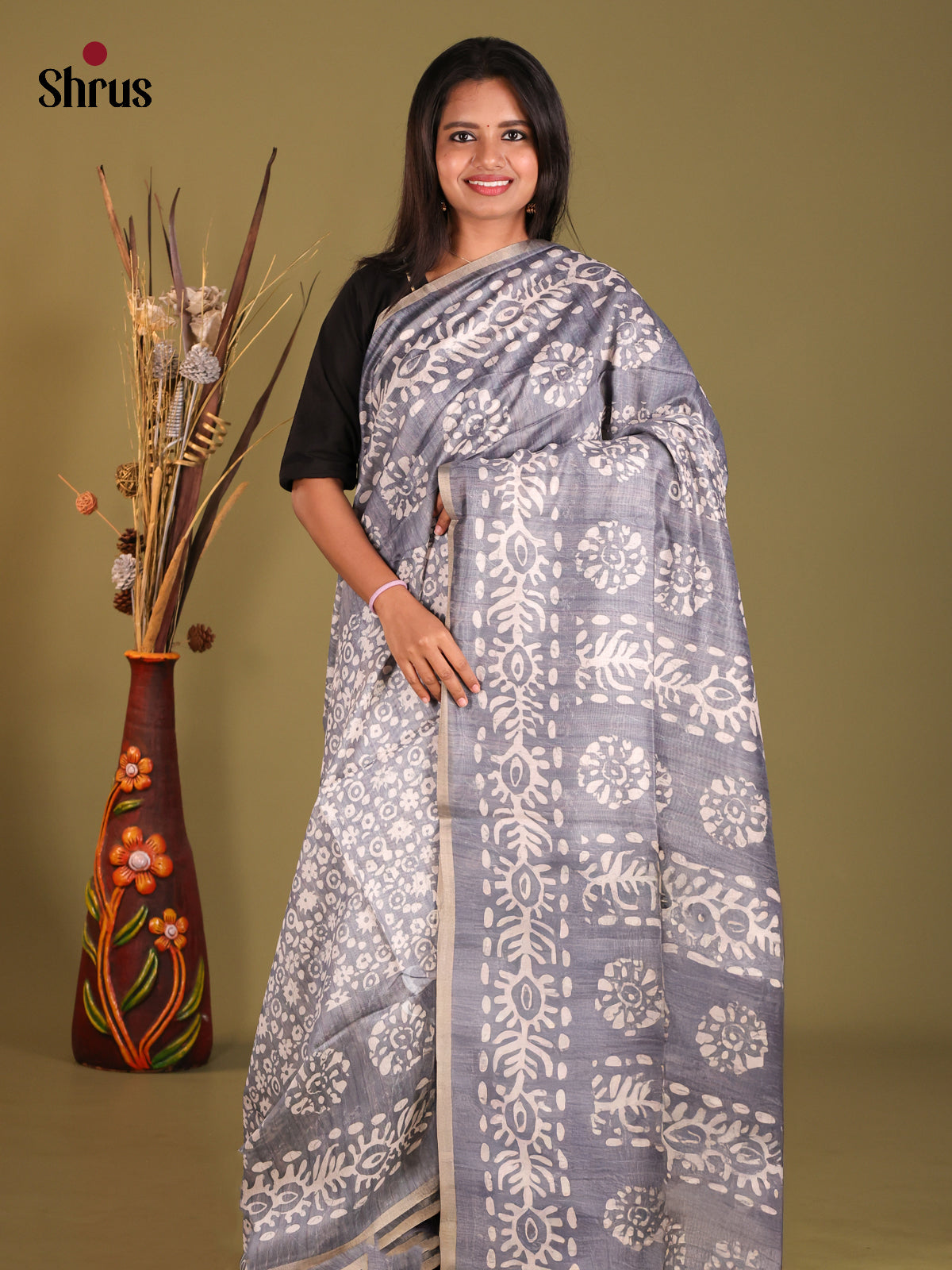 Grey - Champa semitussar Saree - Shop on Shrus.com
