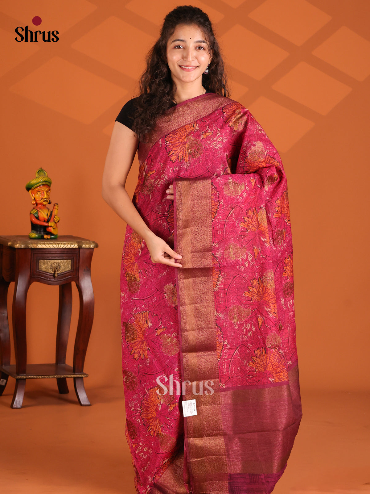 Majenta - Semi Linen Printed Saree - Shop on Shrus.com