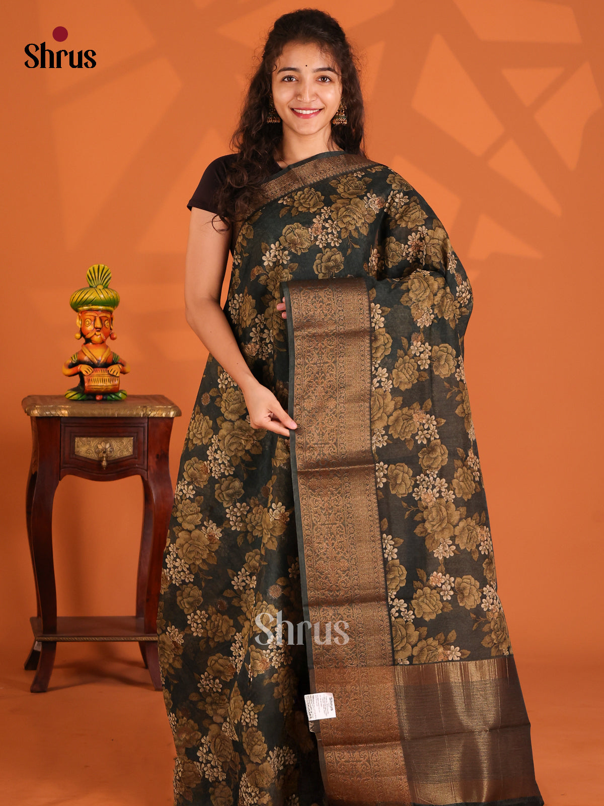 Dark Green - Semi Linen print Saree - Shop on Shrus.com