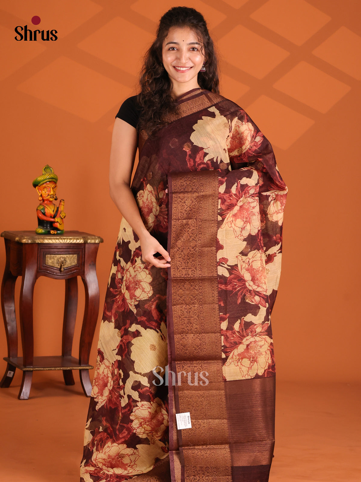 Maroon - Linen silk Saree - Shop on Shrus.com