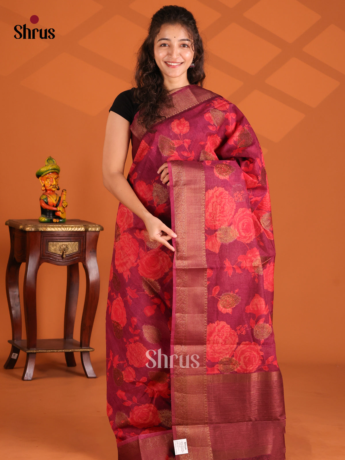 Maroon - Semi Linen print Saree - Shop on Shrus.com
