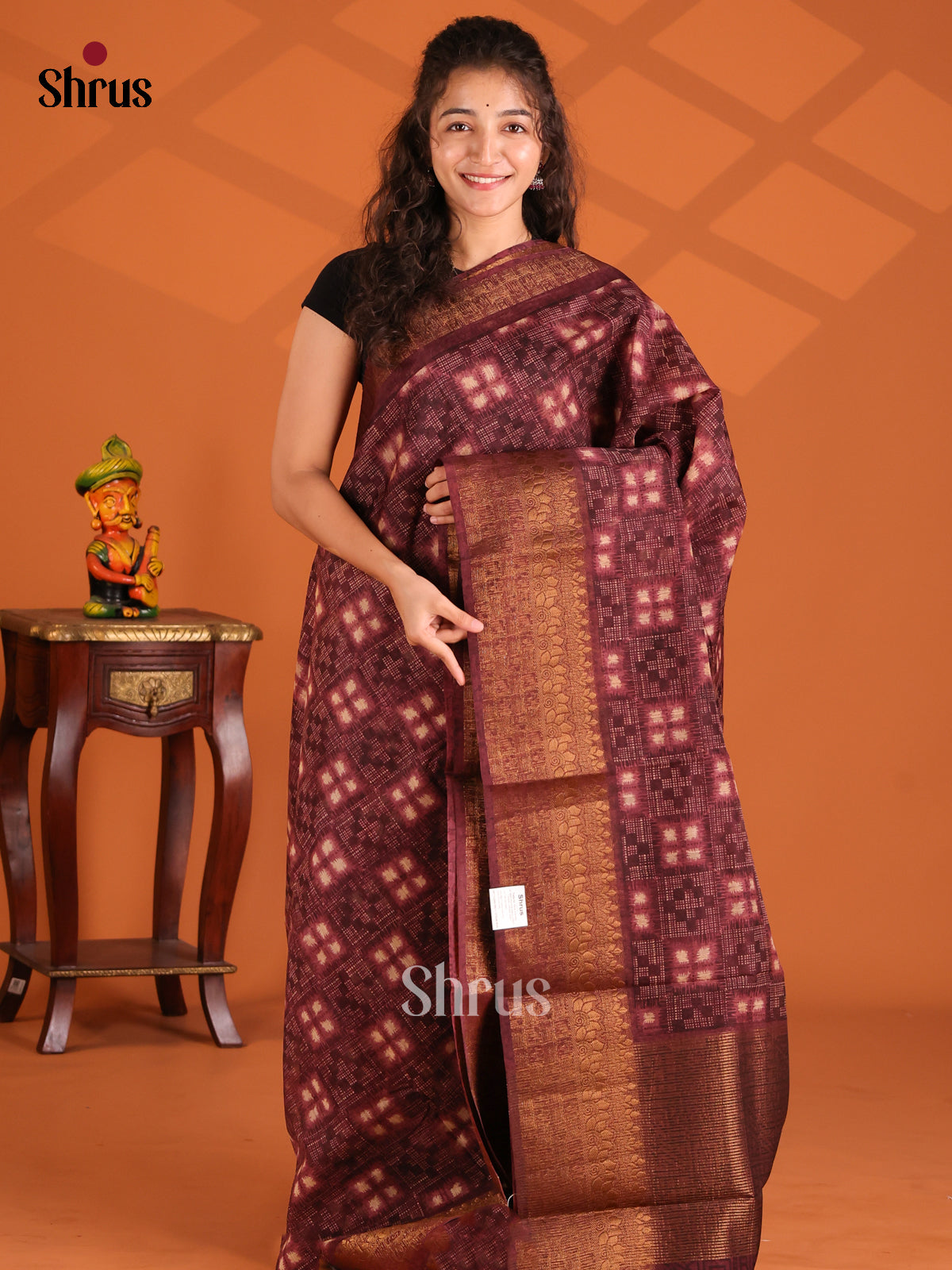 Maroon - Semi Linen print Saree - Shop on Shrus.com