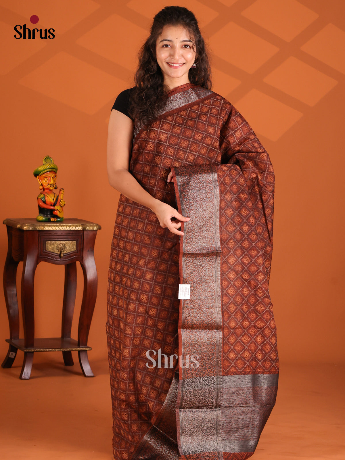 Brown - Semi Linen print Saree - Shop on Shrus.com
