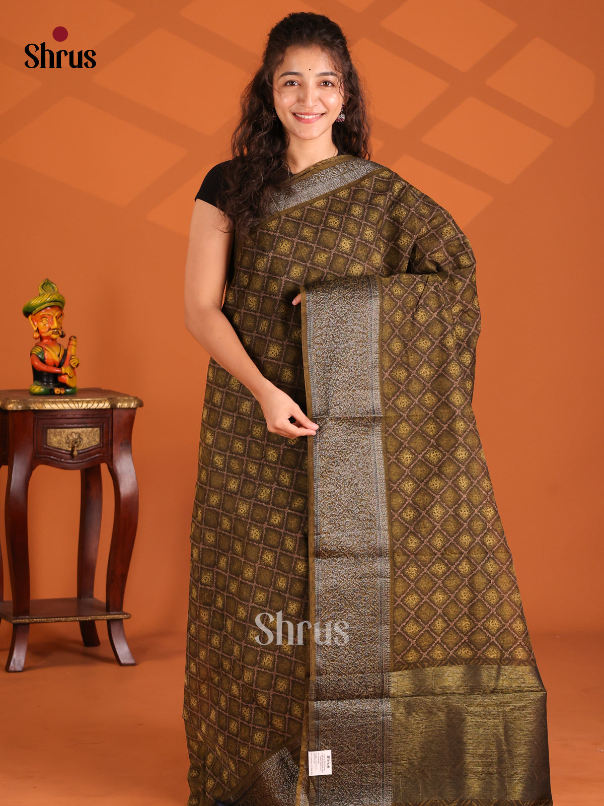 Mehandi - Semi Linen print Saree - Shop on Shrus.com