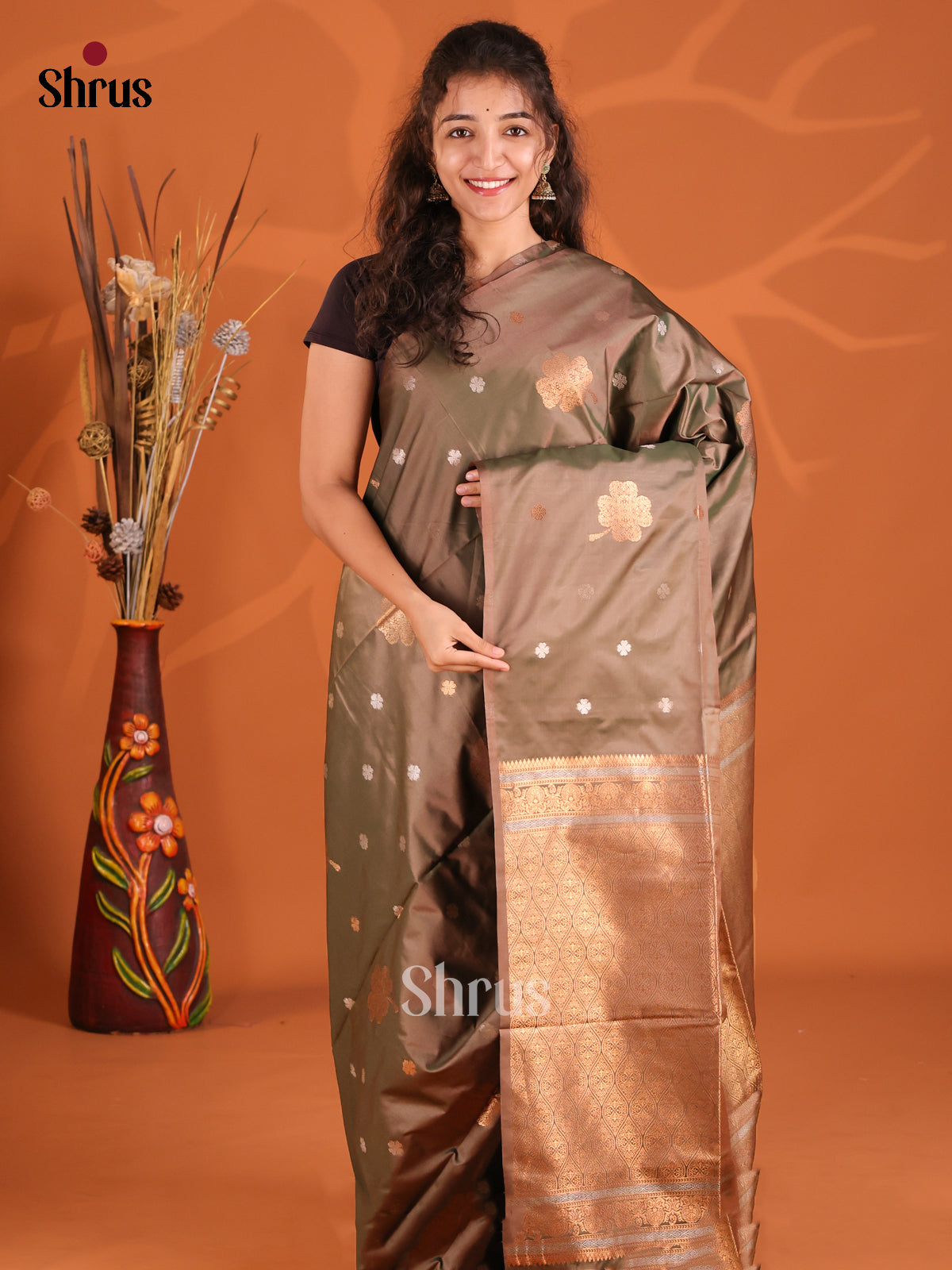 DFS05070 - Semi Softsilk Saree - Shop on Shrus.com