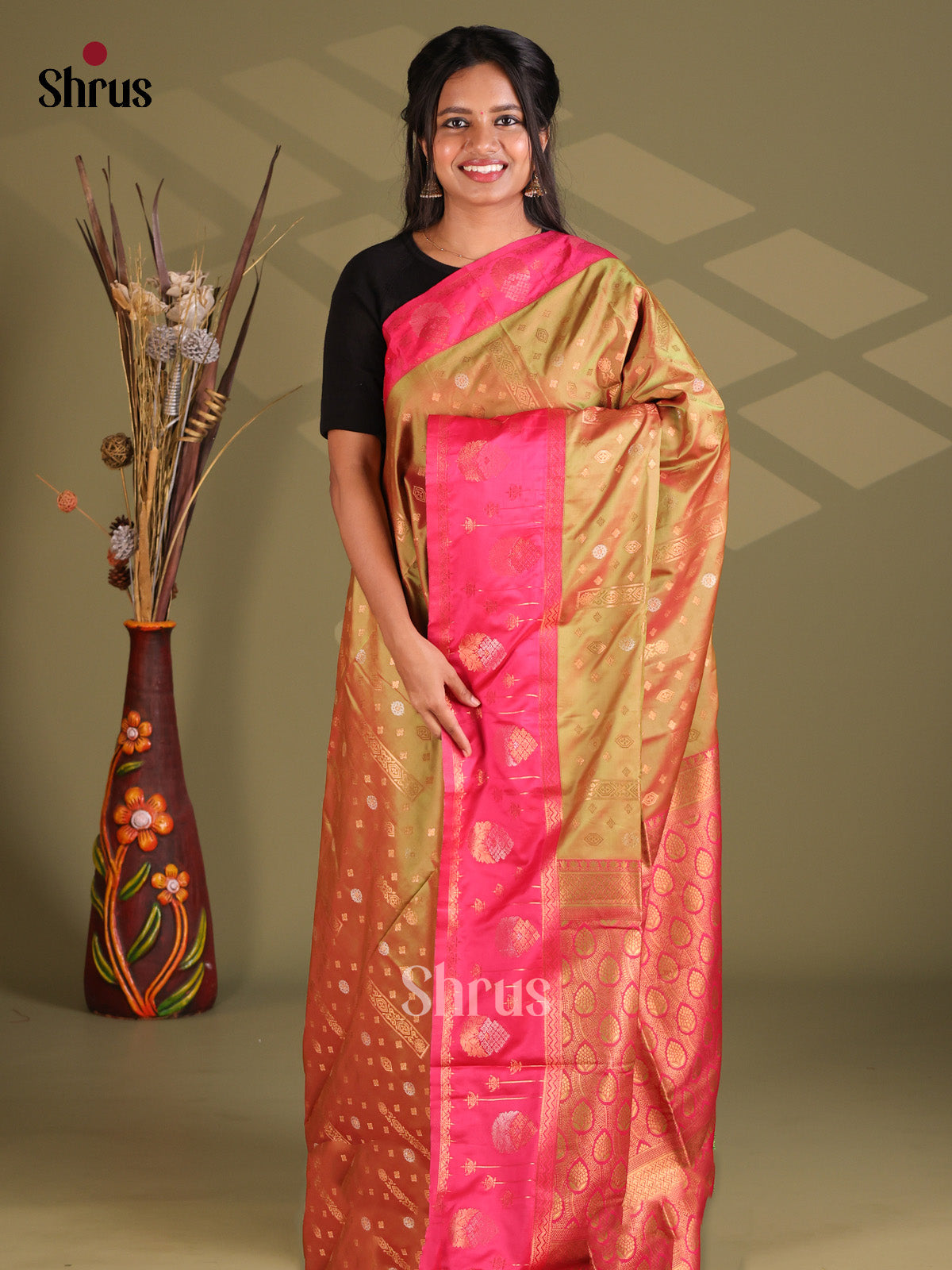 DFS05078 - Shop on Shrus.com