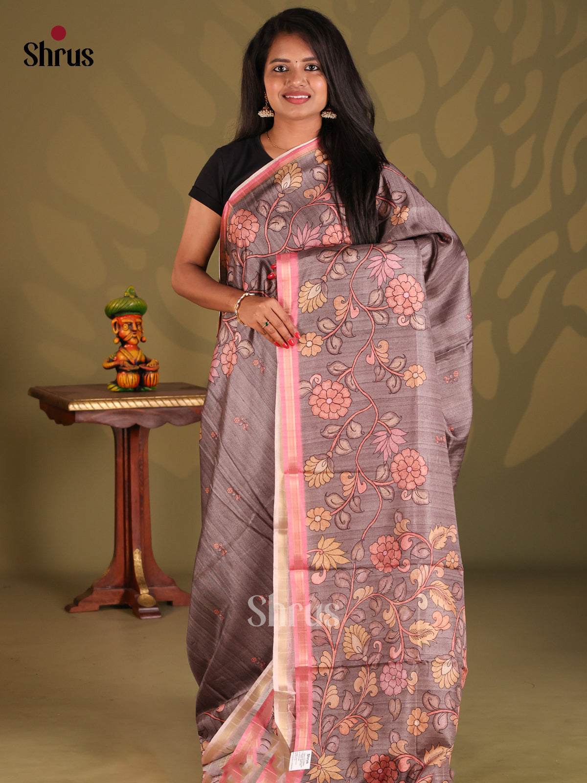 Grey & Pink - Semi Matka Saree - Shop on Shrus.com