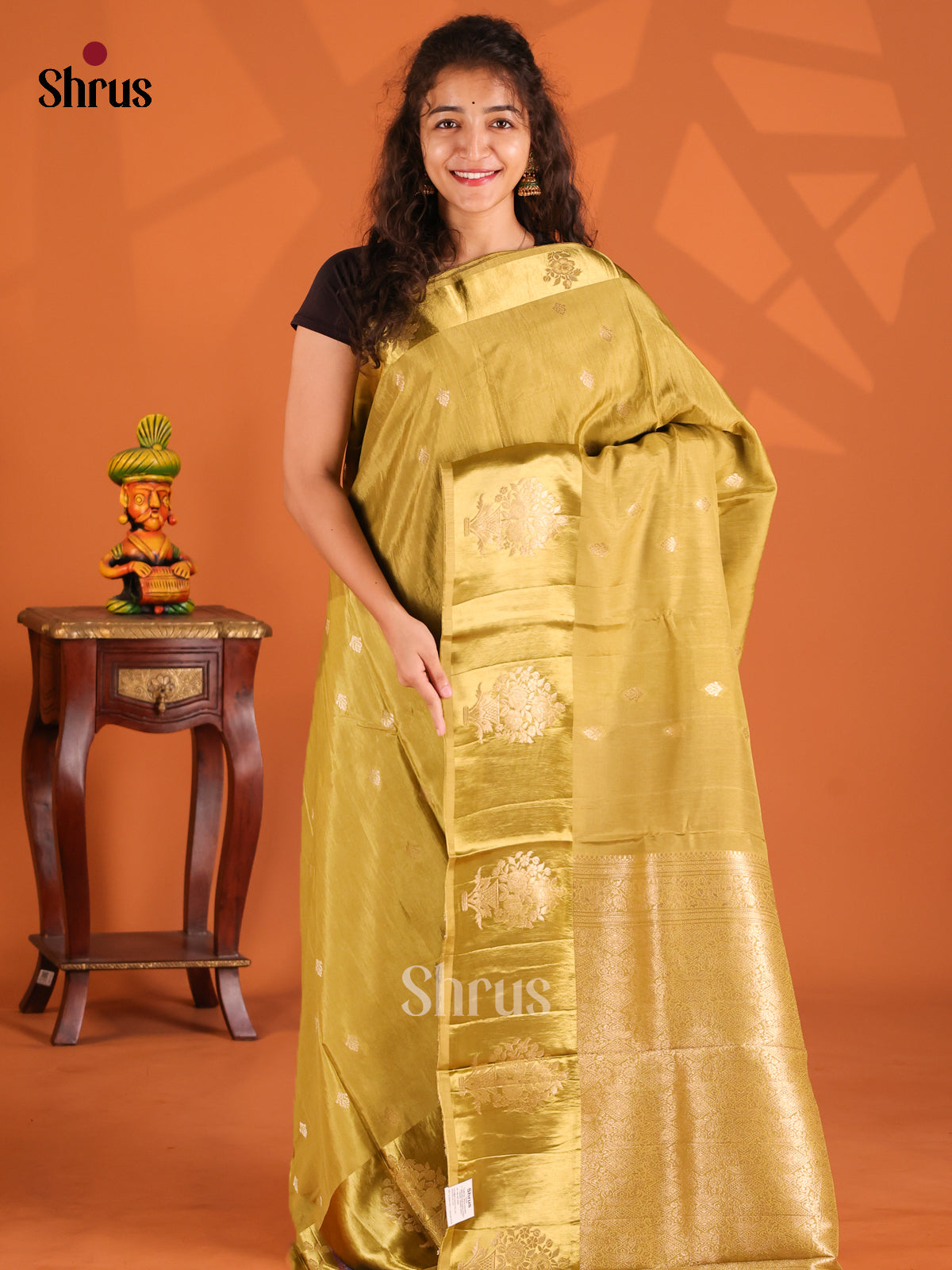 Mathulir Green & Purple- Mangosilk Saree - Shop on Shrus.com
