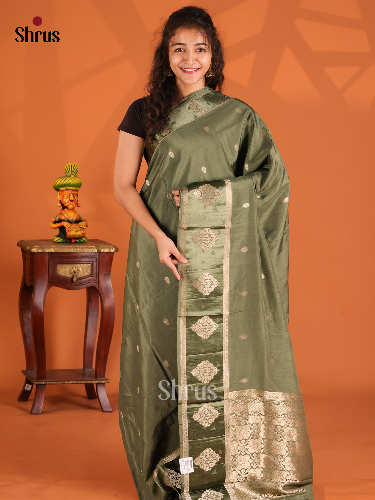 Pastel Green & Maroon - Mangosilk Saree - Shop on Shrus.com