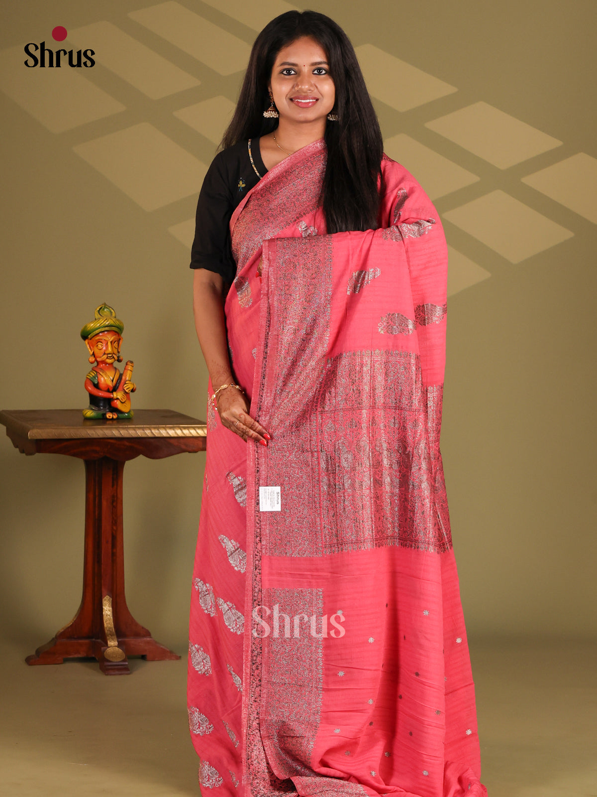 Pink(Single Tone)- Semi Georgette Saree - Shop on Shrus.com