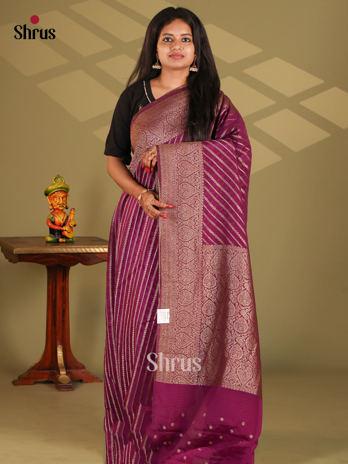 Purple(Single Tone) - Semi Georgette Saree - Shop on Shrus.com