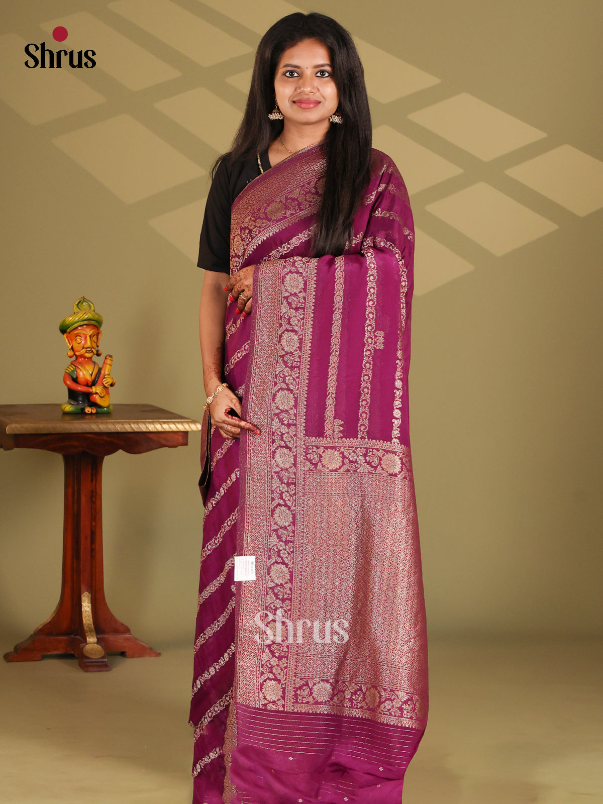 Purple(Single Tone)- Semi Georgette Saree - Shop on Shrus.com