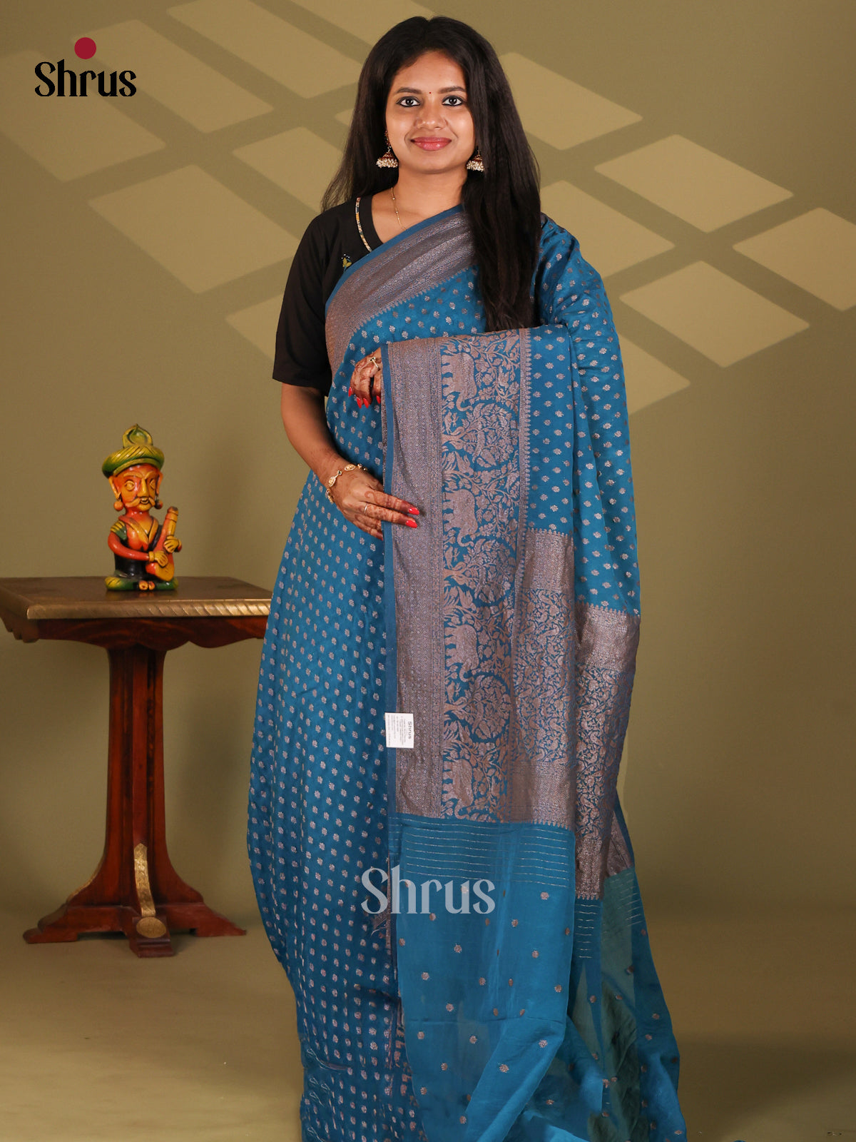 Blue(Single Tone)- Semi Georgette Saree - Shop on Shrus.com