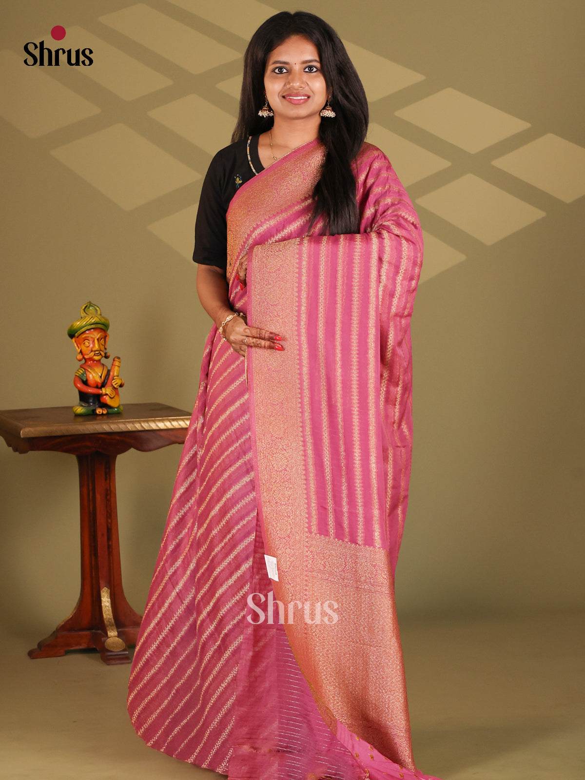 Pink(Single Tone) - Semi Georgette Saree - Shop on Shrus.com