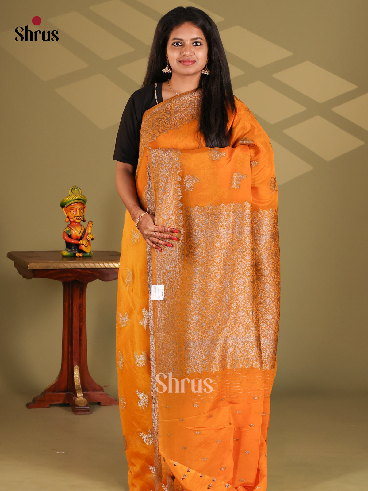 Orange(Single Tone) - Semi Georgette Saree - Shop on Shrus.com