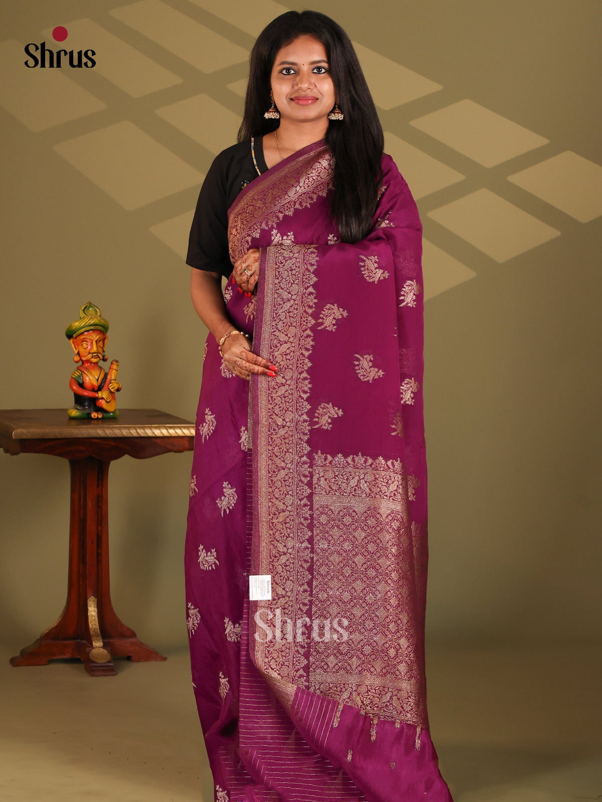 Wine(Single Tone) - Semi Georgette Saree - Shop on Shrus.com