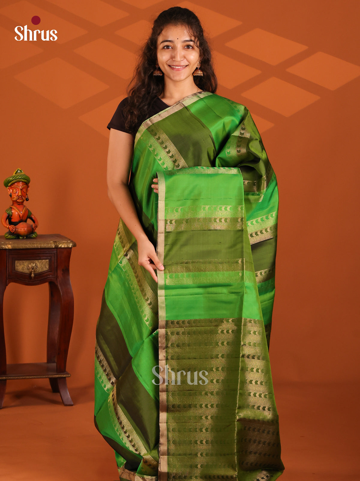 Vivacious Lite Green & Mehandi borderless Soft Silk Saree with zari stripes-1