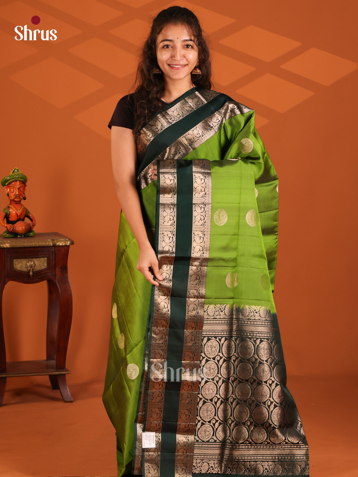 Charming Lite & Dark Green Soft Silk Saree gleams with zari chakra buttas ,rettaipet border - Shop on Shrus.com