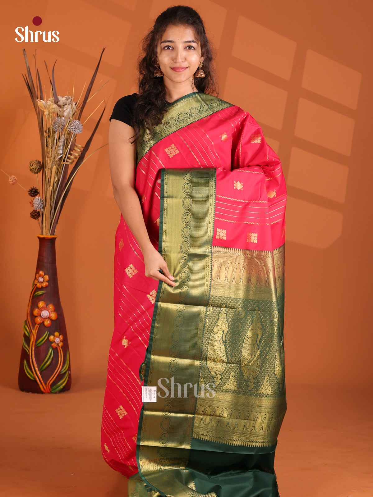 Red & Green - Korvai Semi Kanchipuram Saree - Shop on Shrus.com