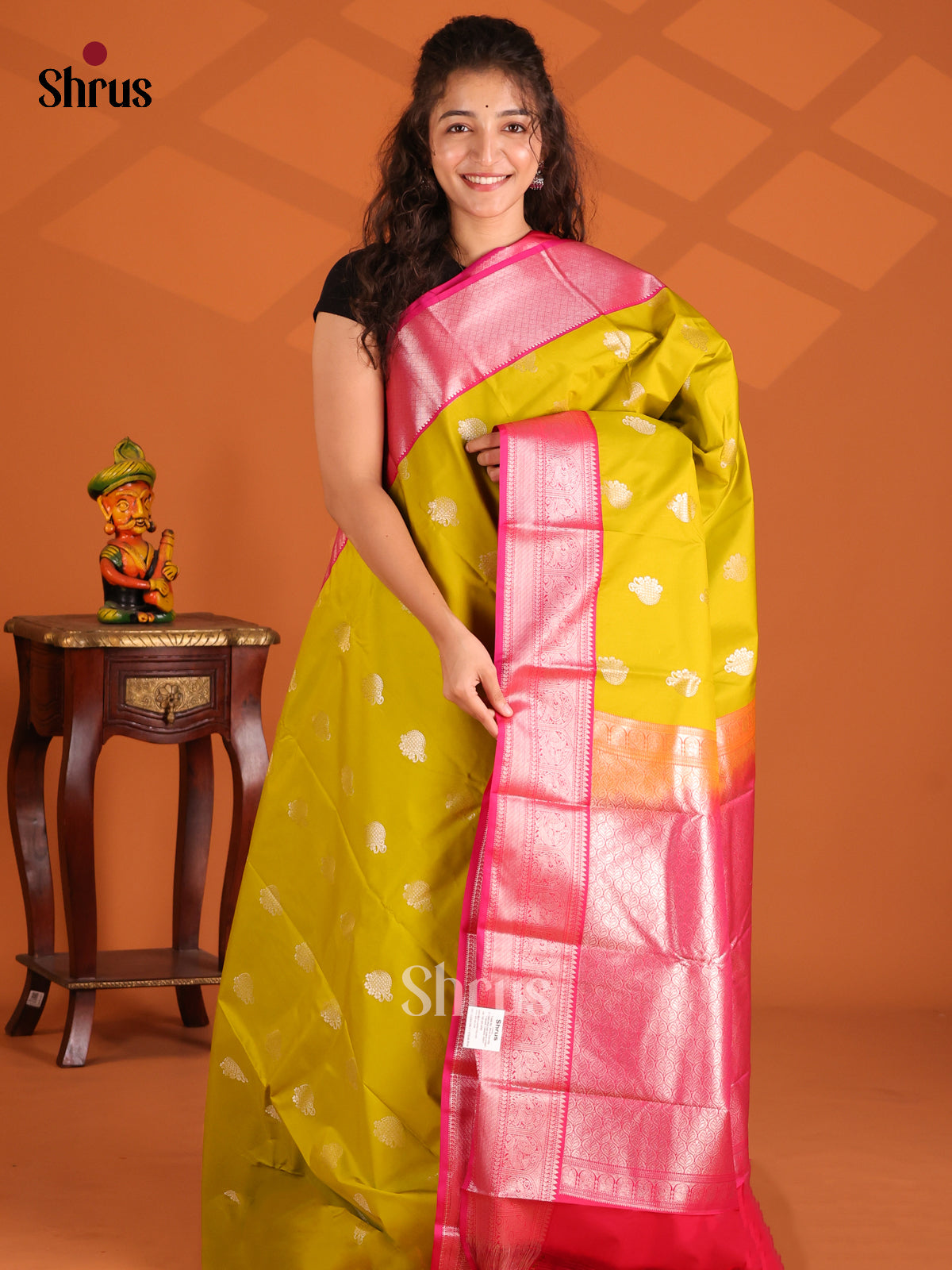 Light Green & Pink - Korvai Semi Kanchipuram Saree - Shop on Shrus.com