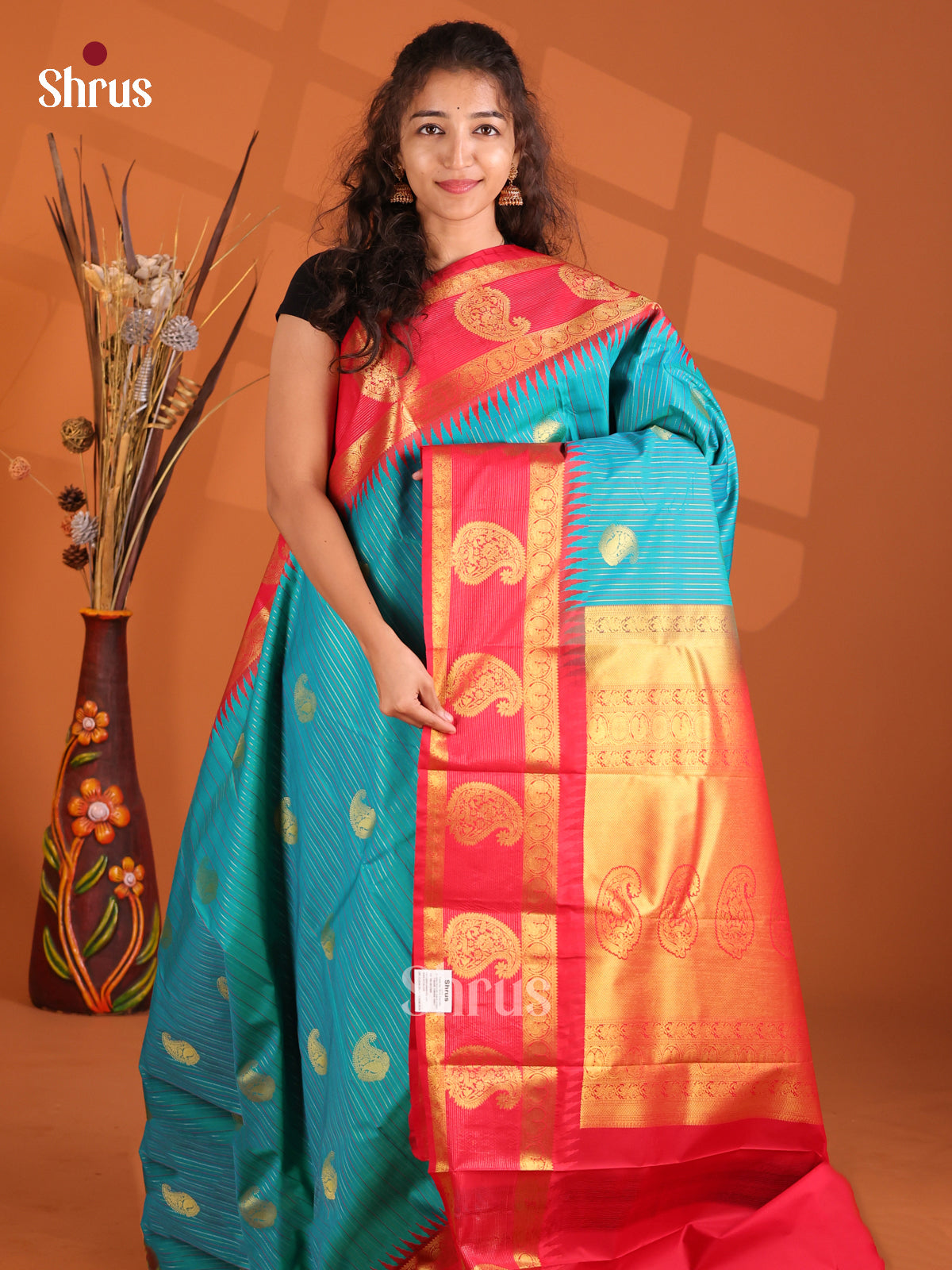 Blue & Orangish Pink - Korvai Semi Kanchipuram Saree - Shop on Shrus.com