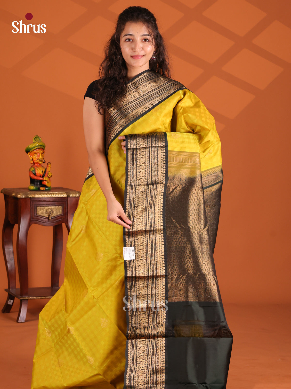 Mustard & Dark Green - Kanchipuram-halfpure Saree