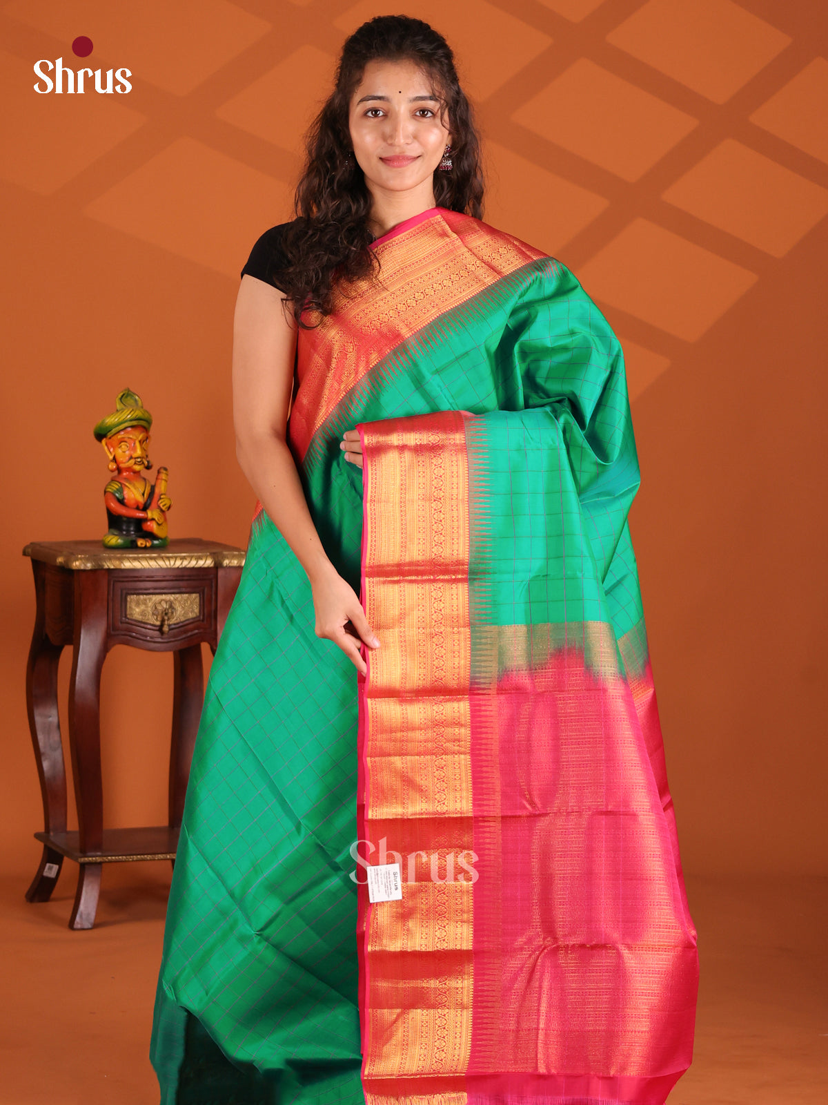 Green & Pink- Kanchipuram-halfpure Saree