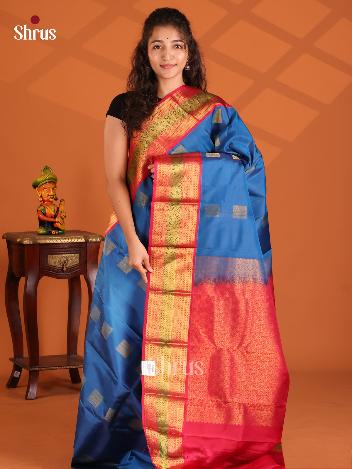 Blue & Red- Kanchipuram-halfpure Saree