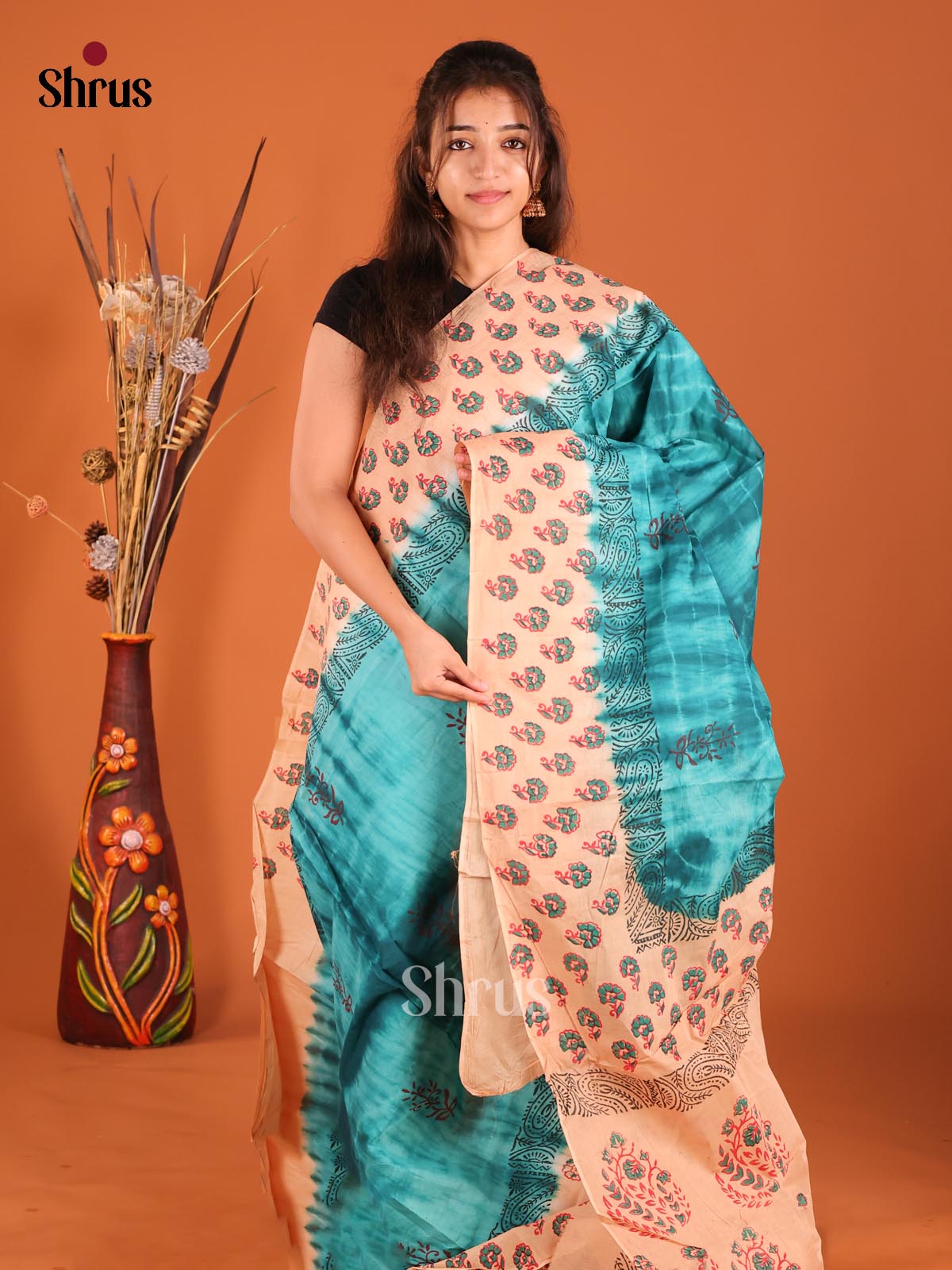 DFS06681 - Cotton Saree - Shop on Shrus.com