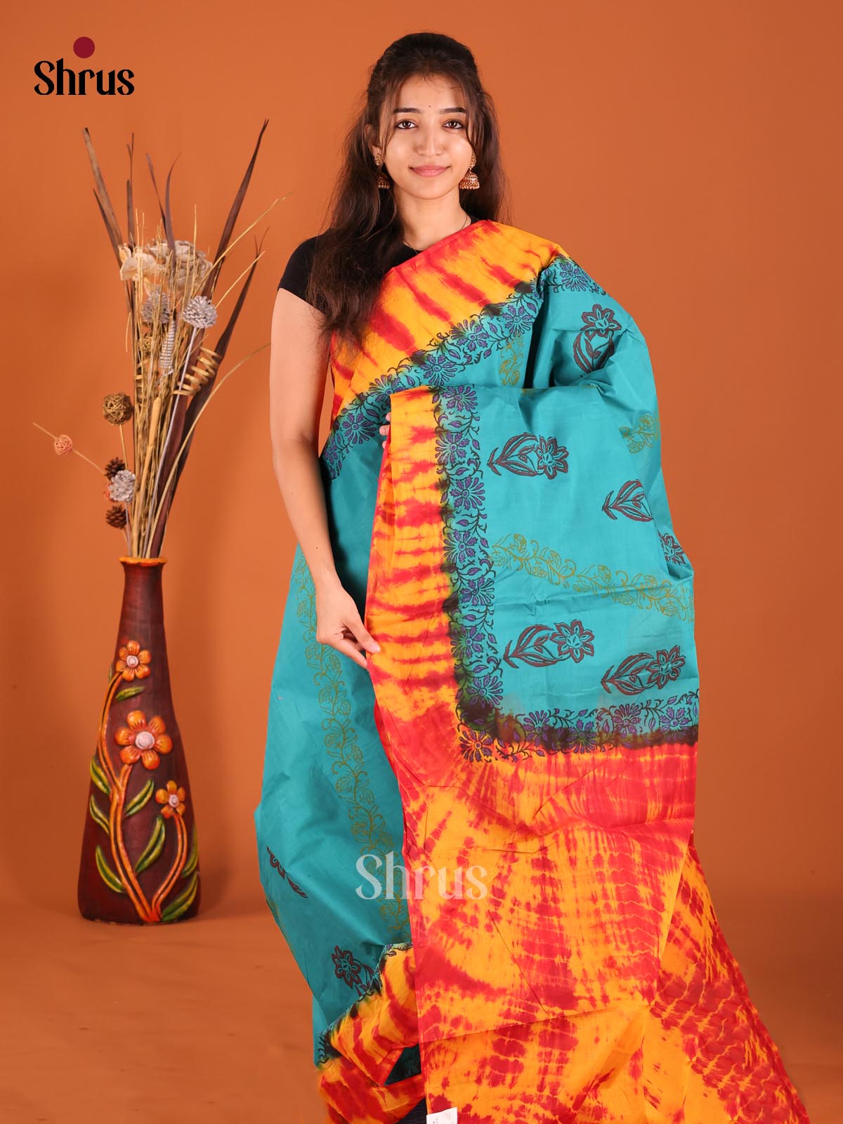 DFS06720 - Cotton Saree - Shop on Shrus.com