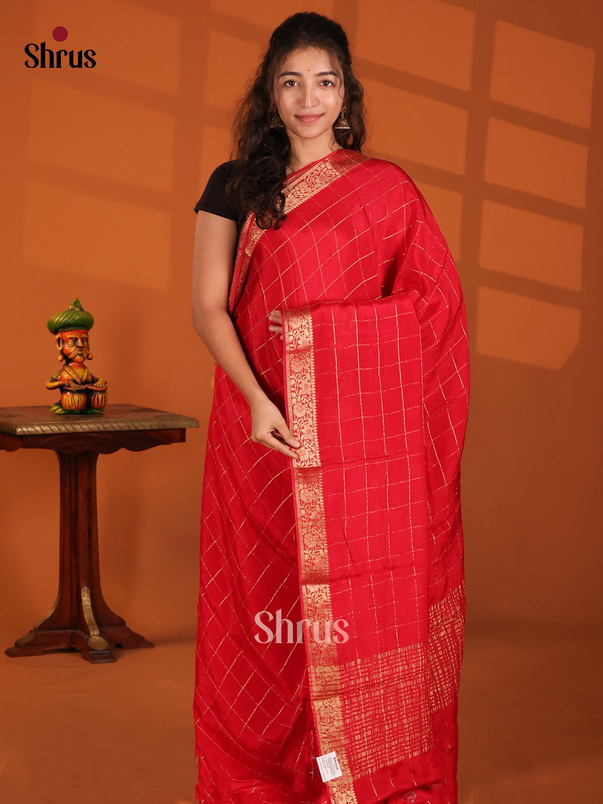 DFS09049 - Chinnon Silk Saree