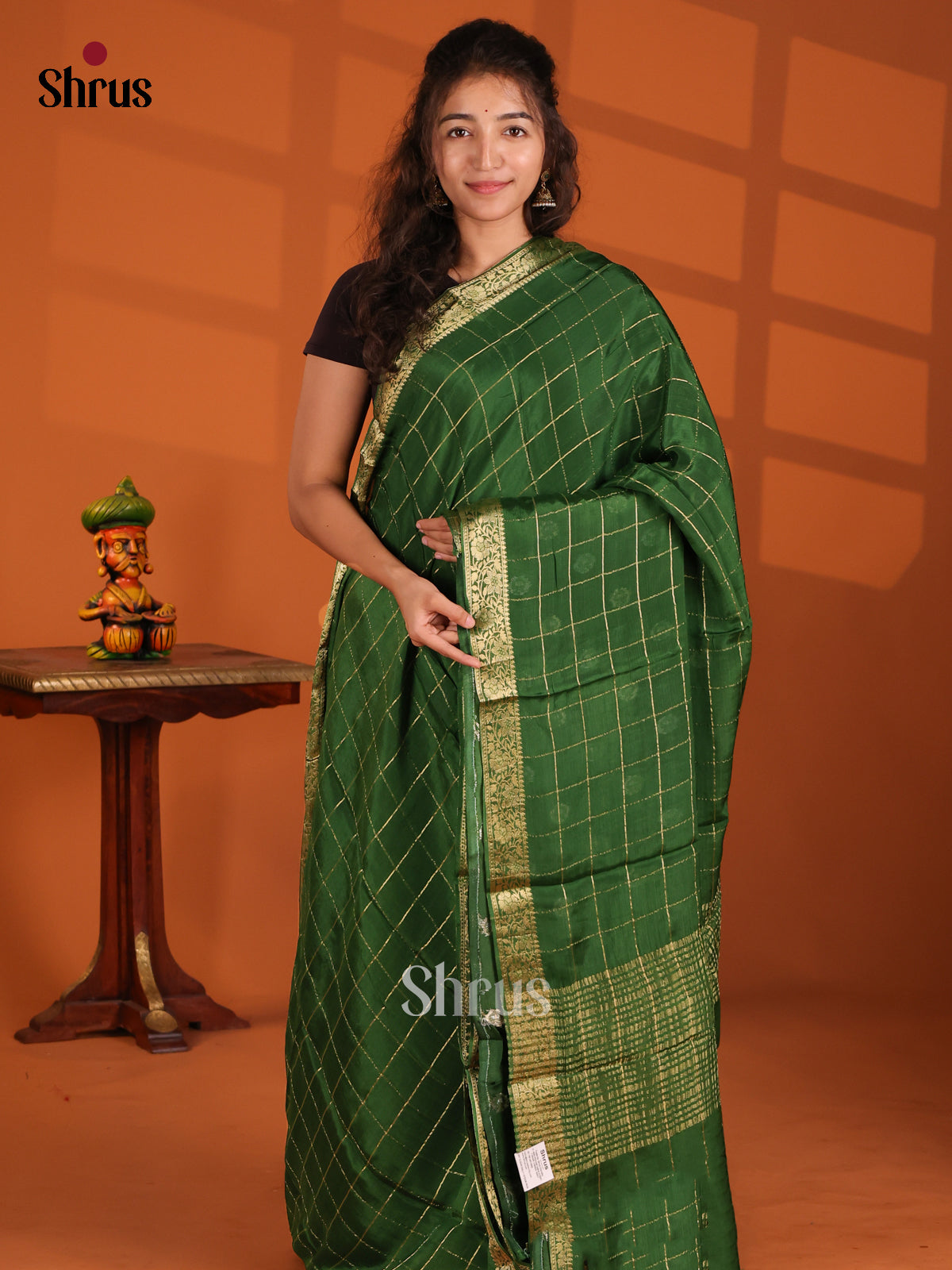 DFS09076 - Chinnon Silk Saree