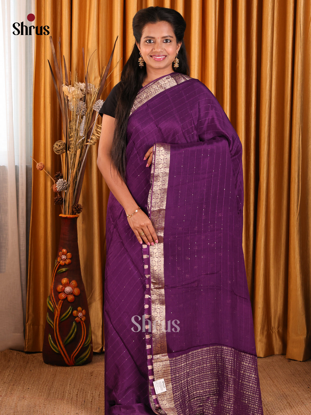 DFS09084 - Chinnon Silk Saree