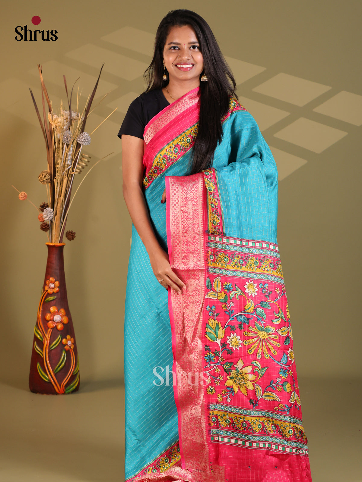 DFS09166 - Semi Dola silk Saree - Shop on Shrus.com