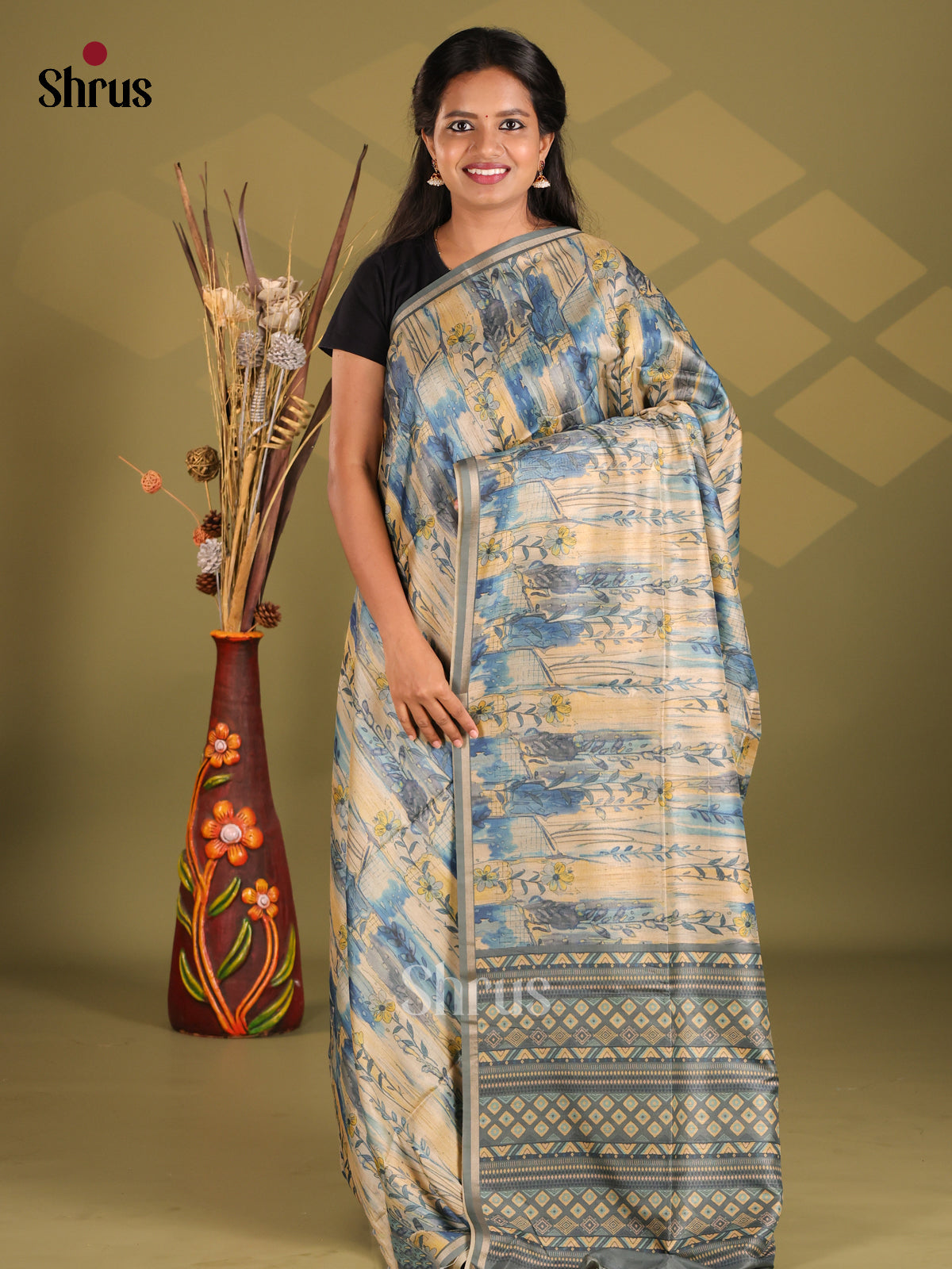 DFS10131 - Champa semitussar Saree - Shop on Shrus.com