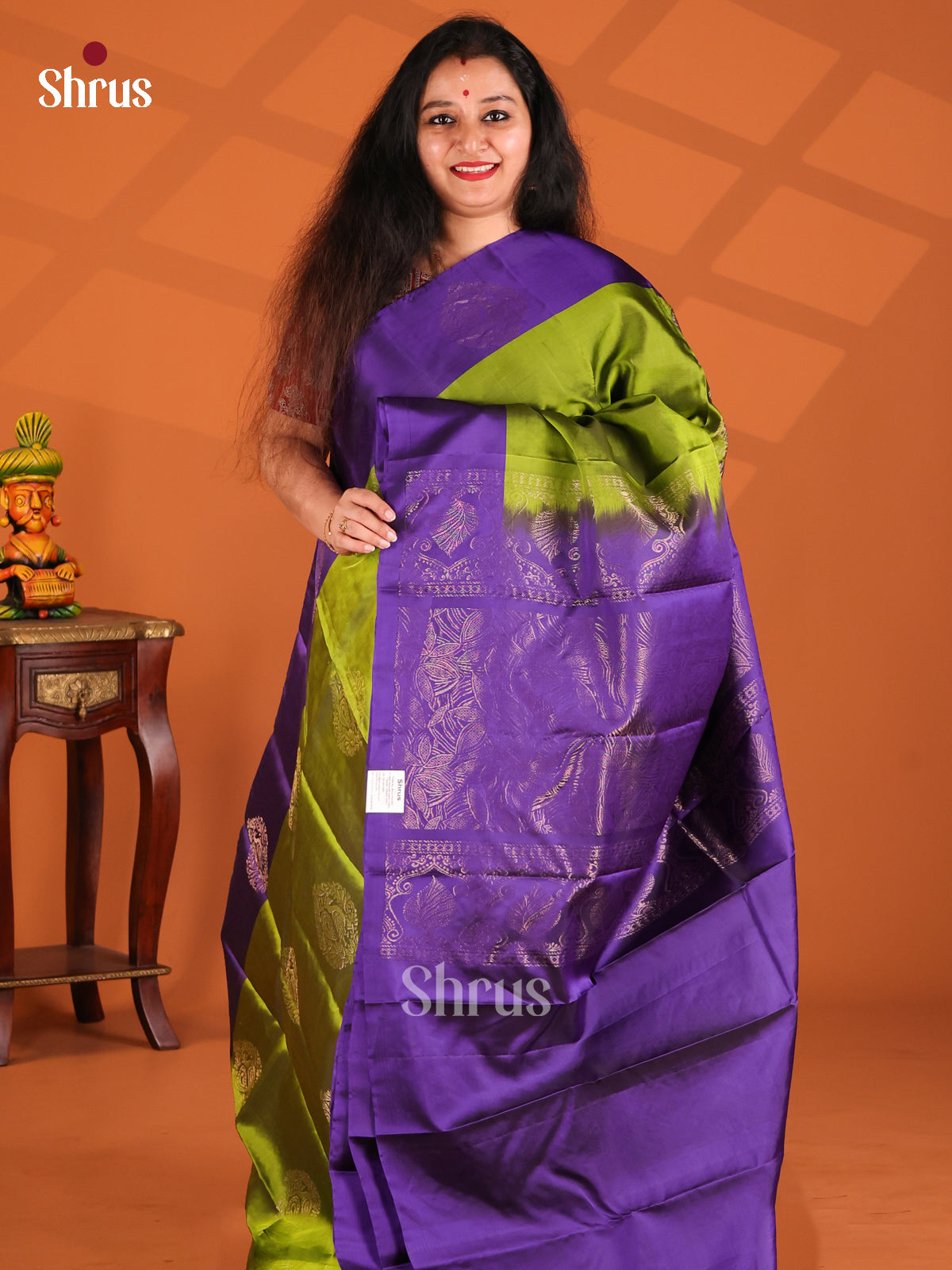 Enchanting Leaf Green Softsilk-halfpure Saree with violet brocade pallu - Shop on Shrus.com