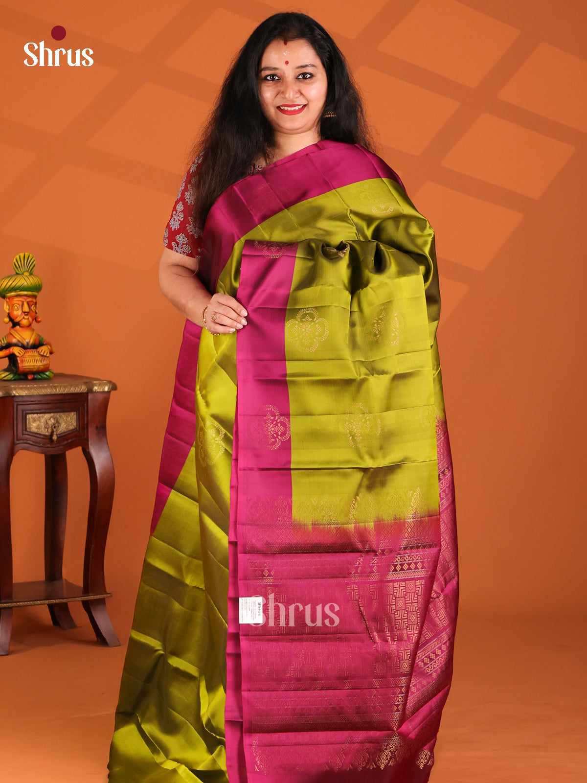 Enchanting Light Green Softsilk-halfpure Saree with zari brocade Maroon pallu - Shop on Shrus.com