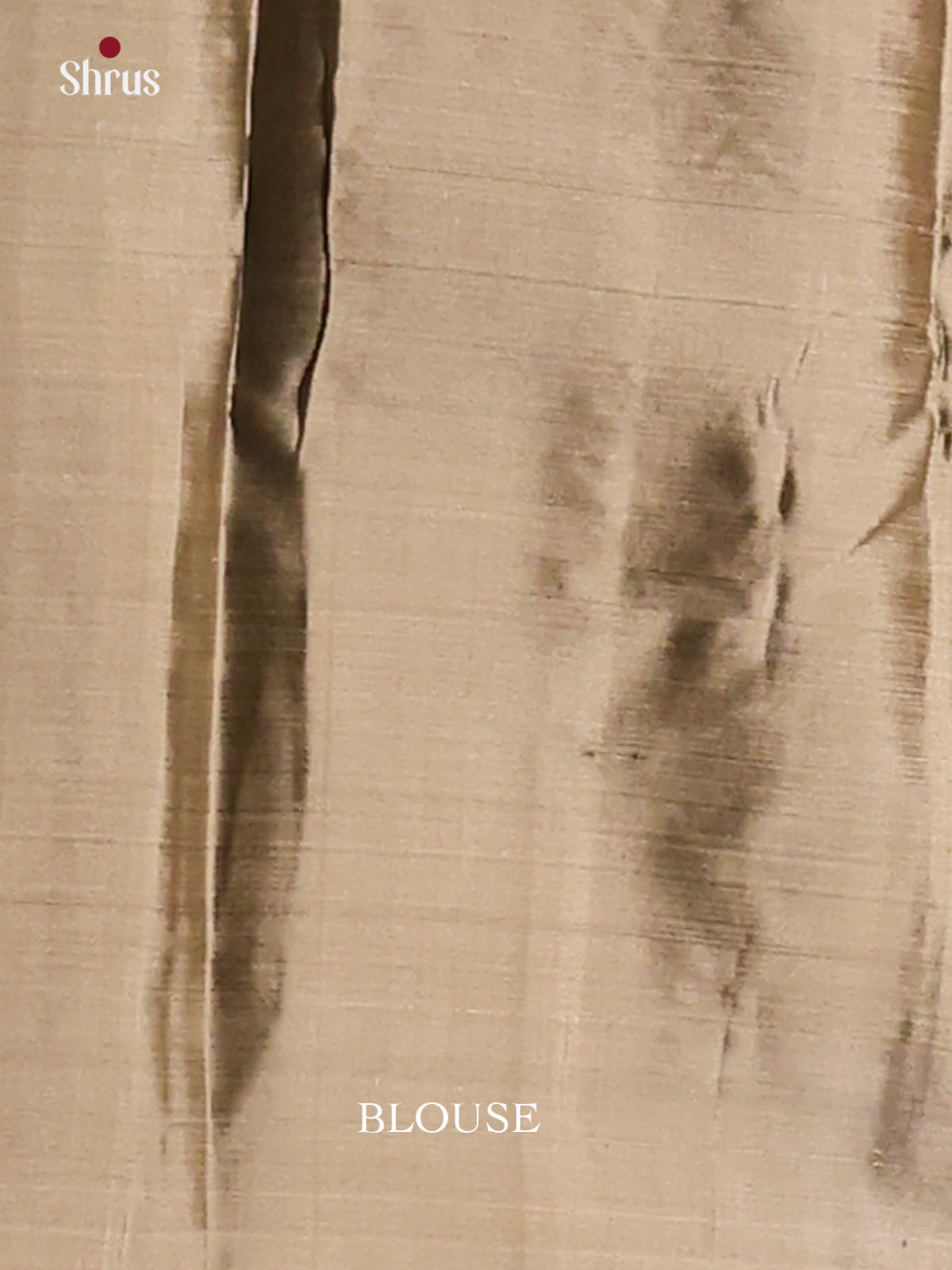 Chic Majenta Softsilk-halfpure Saree with gold , silver zari paisley motifs