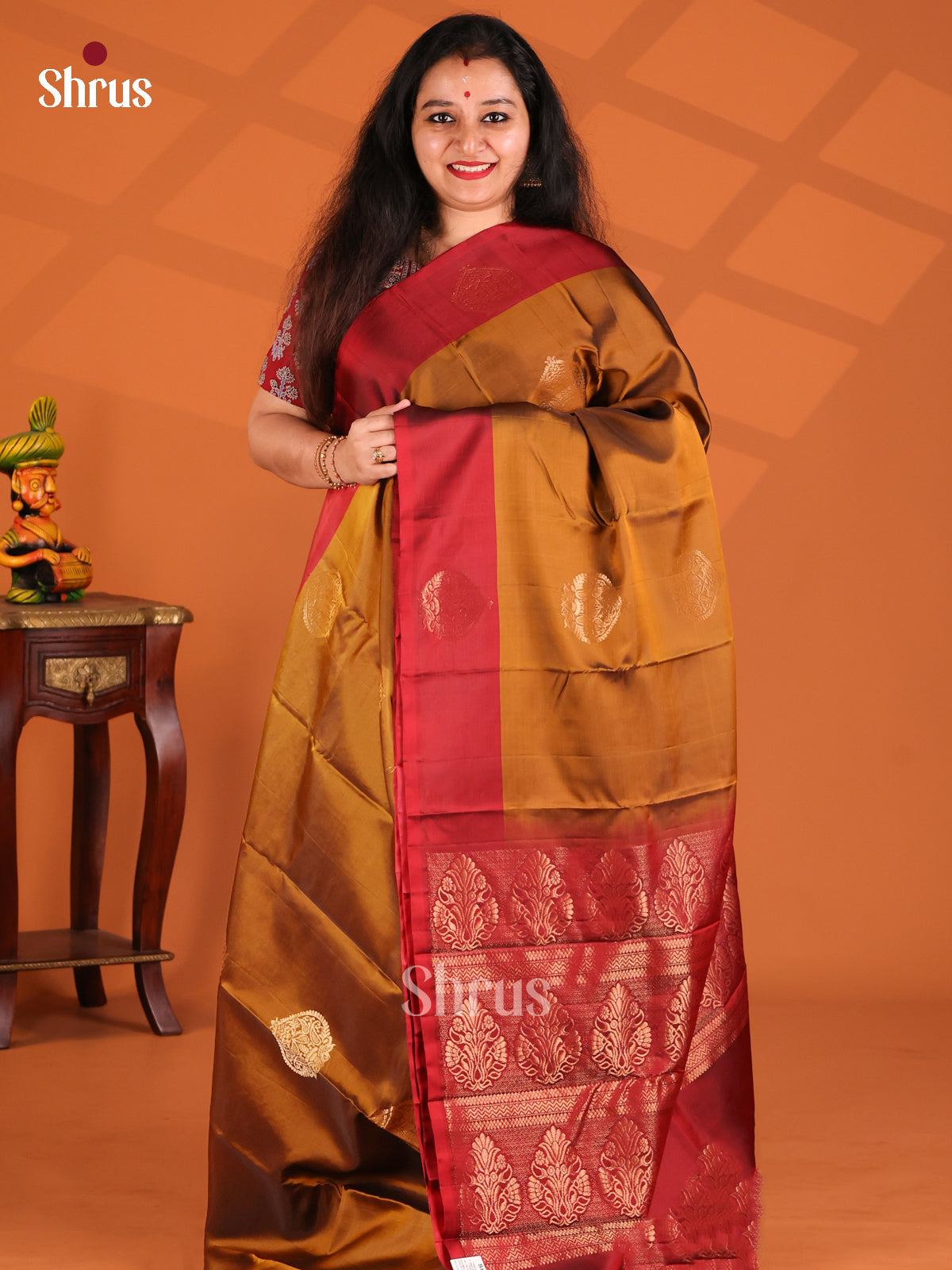 Elegant Mehandi Softsilk-halfpure Saree with floral brocade maroon pallu - Shop on Shrus.com