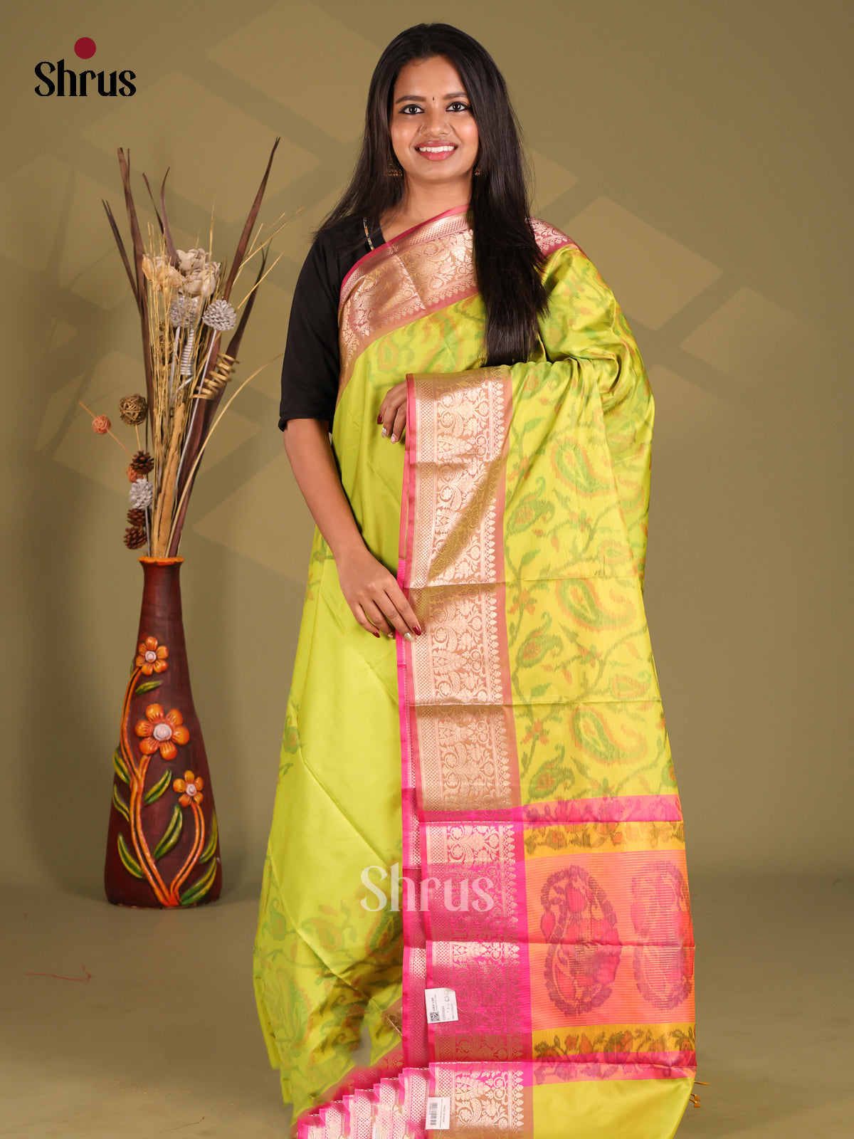 Light Green & Pink- Semi Pochampally Saree - Shop on Shrus.com