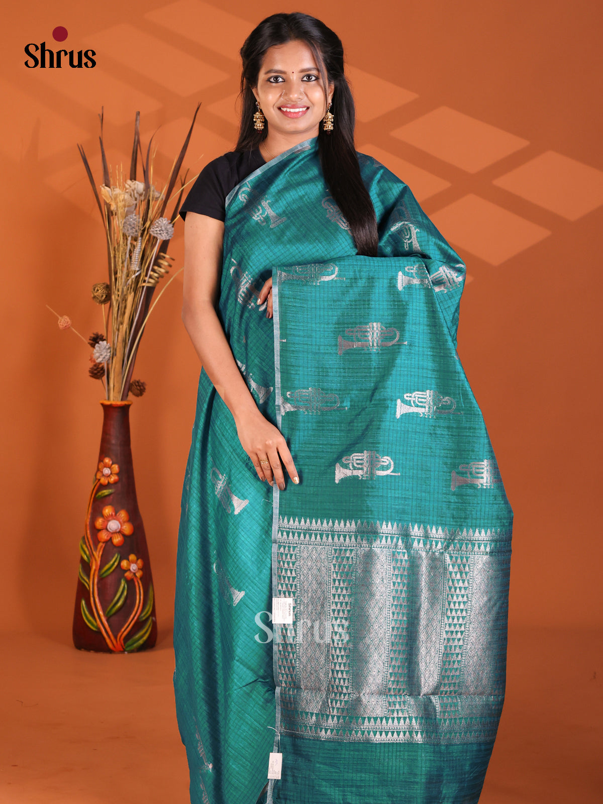 Green - Semi Rawsilk Saree - Shop on Shrus.com