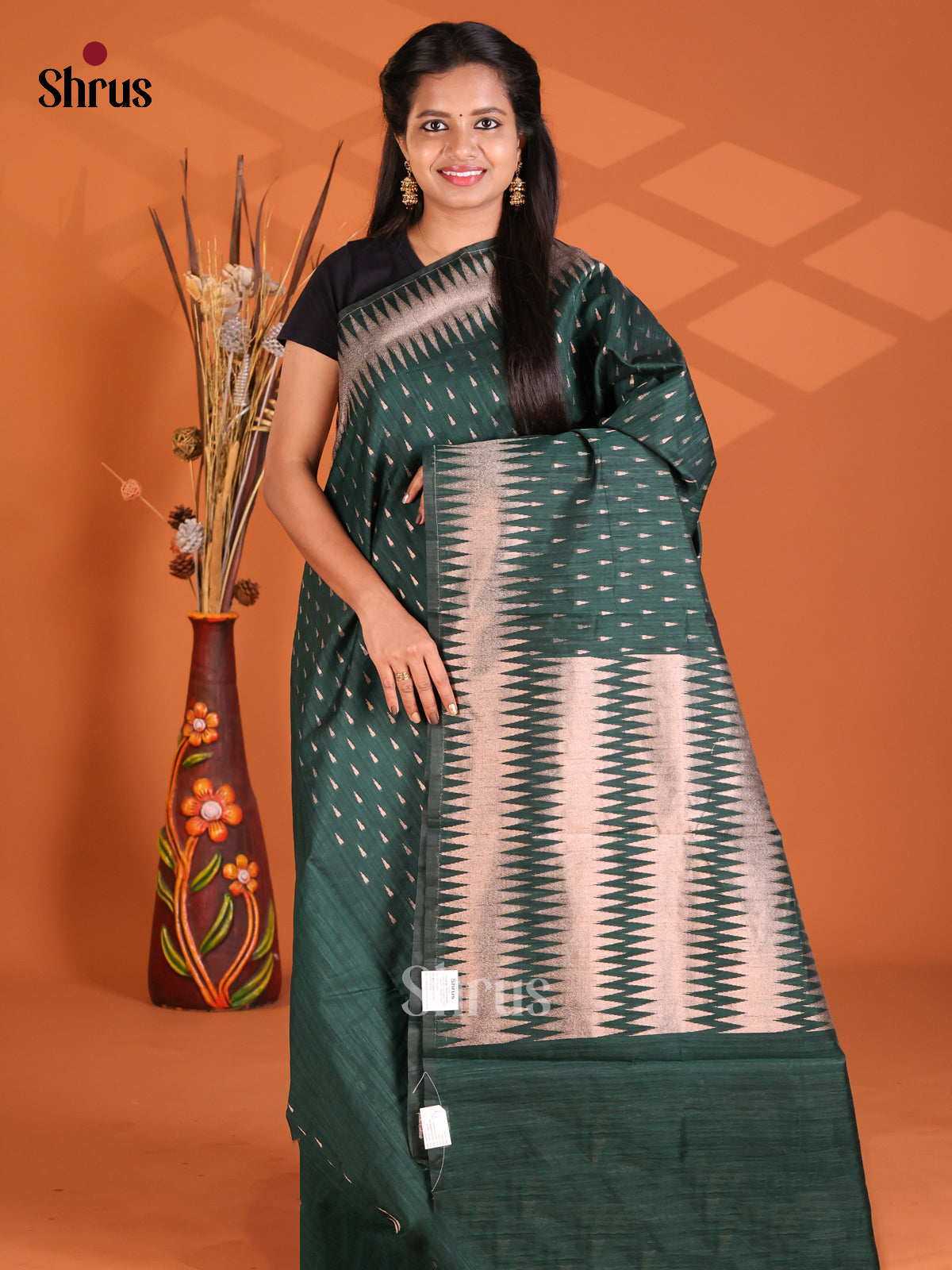 Green - Semi Rawsilk Saree - Shop on Shrus.com