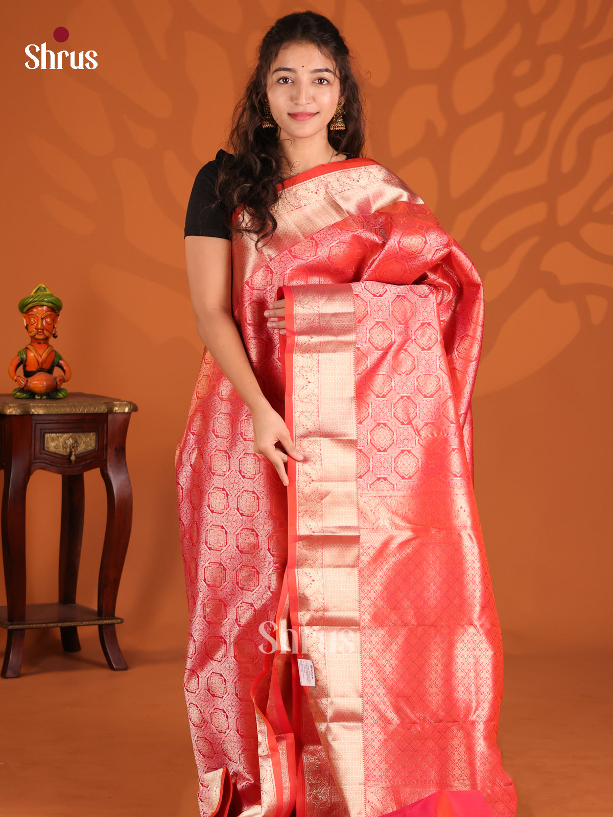 Grand Bridal Red Kanchipuram Silk Saree With Brocade Design-1