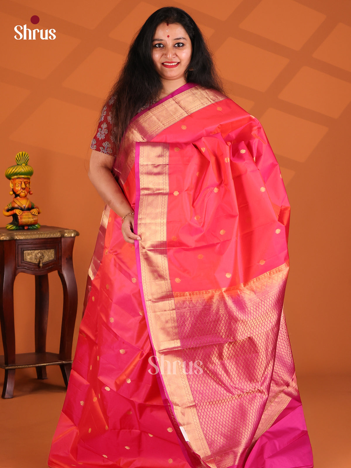 Radiant Orangish Pink Kanchipuram silk Saree with rich pink traditional border - Shop on Shrus.com