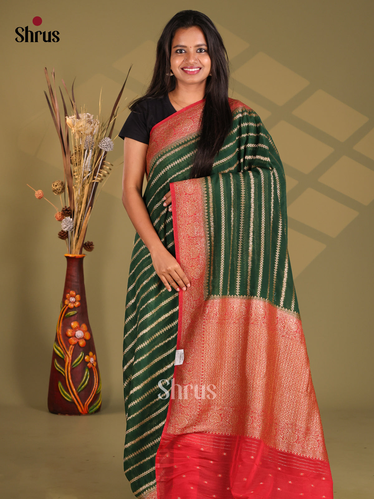 Green & Red - Semi Georgette Saree - Shop on Shrus.com